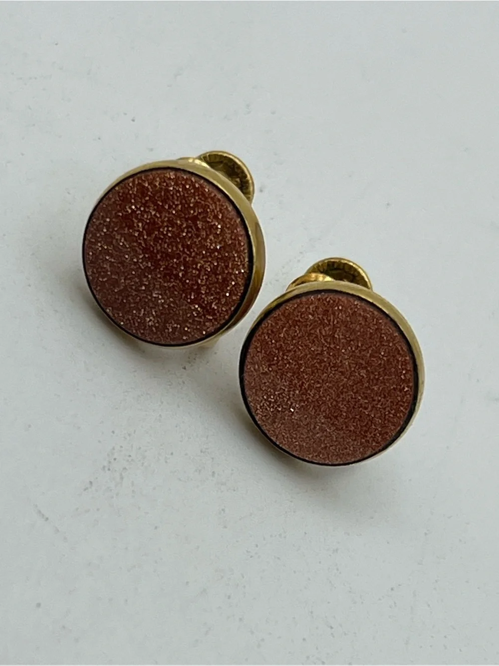 12k gold filled goldstone brown sparkly cabochon screw back earrings vintage